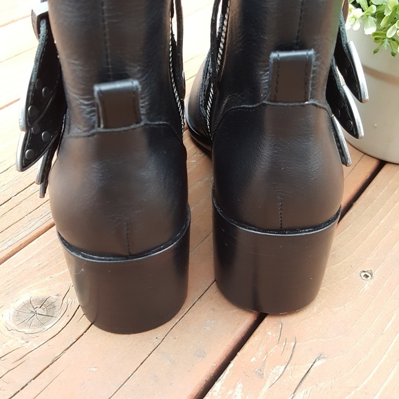 NWOB Steve Madden Black leather booties w/ buckles - Picture 6 of 8